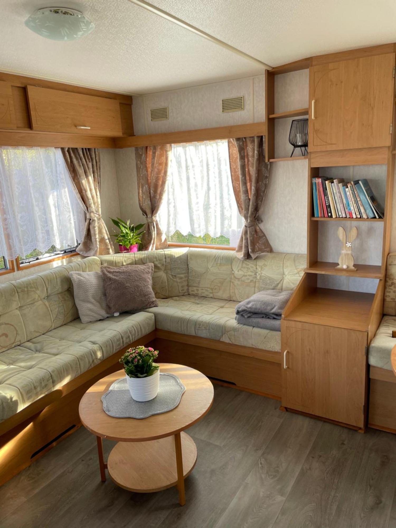 הוילה Vyrovice Mobilheim Na Louce מראה חיצוני תמונה
